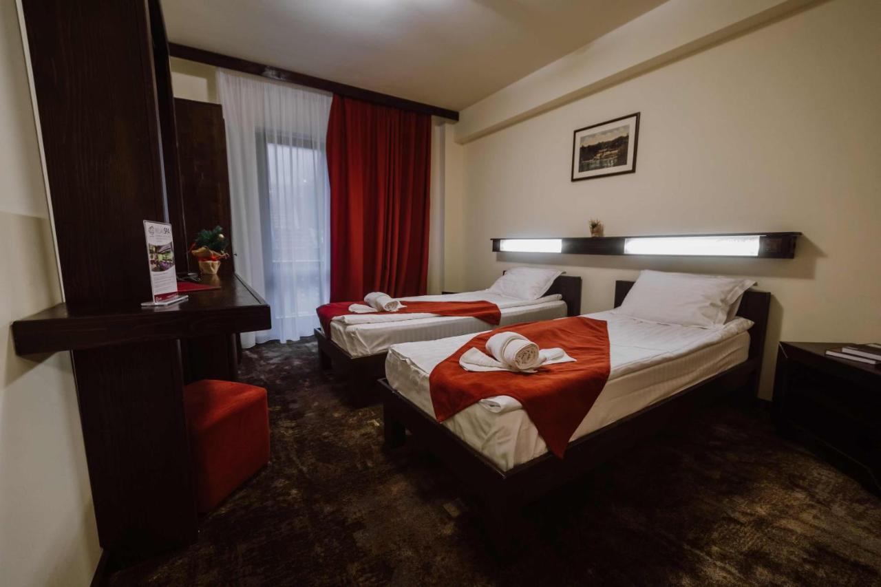 Hotel Relax Совата Екстер'єр фото