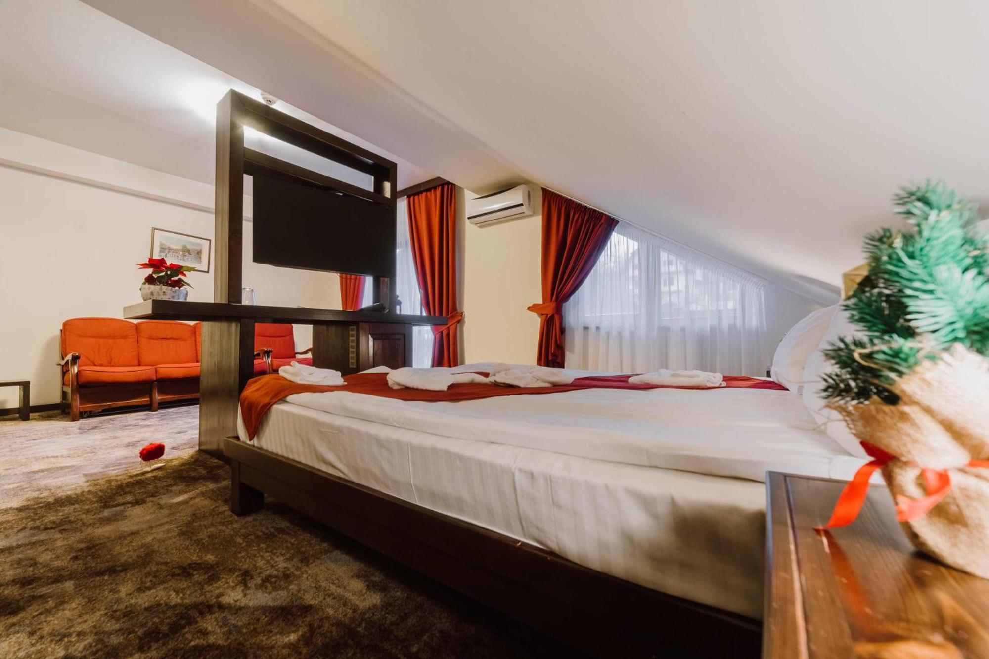 Hotel Relax Совата Екстер'єр фото